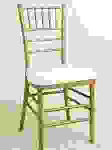 Gold Chiavari chair with white cushion
Gold tiffany chair
