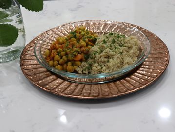 Curried Chickpeas with Quinoa