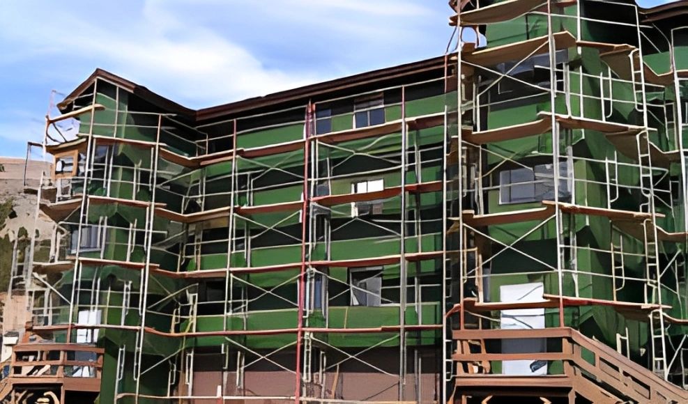 Home Renovation - AWM Construction