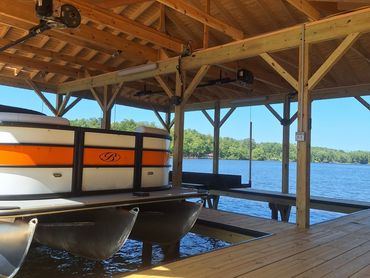 Lake Sinclair boathouse builder