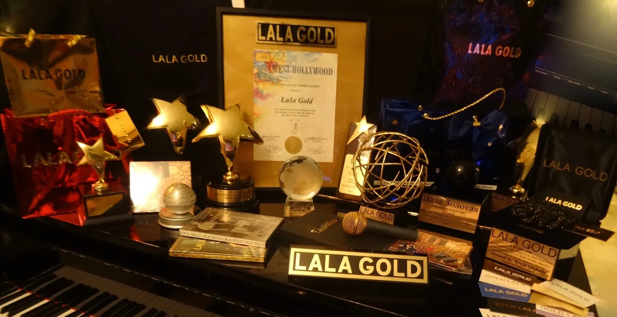 LALA GOLD ™ ℗ © Around The World GOLD LALA ™ ℗ ©  LALAGOLD.com