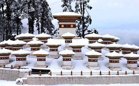 BEST TIME TO VISIT BHUTAN PEAK | OFF PEAK SEASONS SNOWFALL