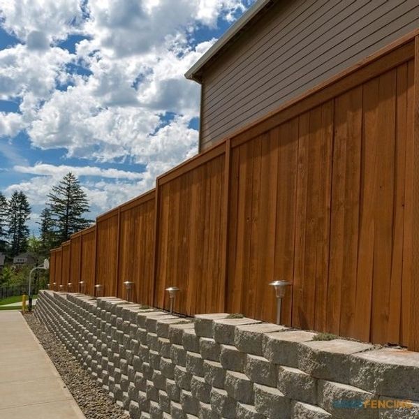 Fences and Retaining Walls Installation