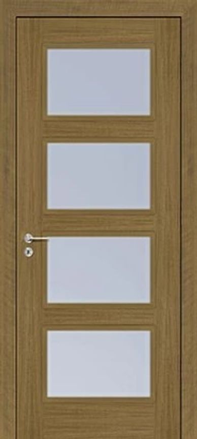 K3404 classic European door with elegant lines. Puerta interior con diseño sofisticado y duradero.