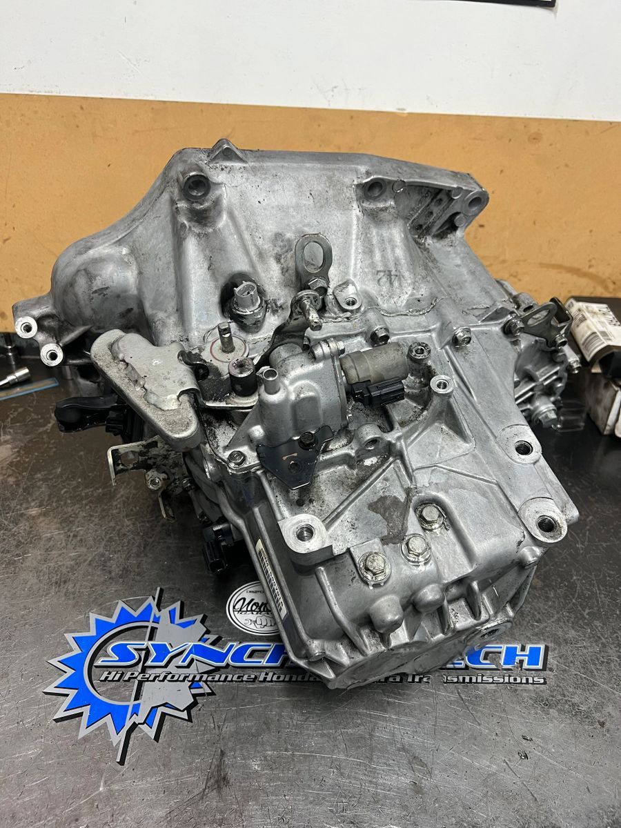 0506 Acura Rsx Type s transmission