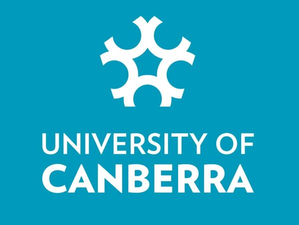 Logo of the University of Canberra.