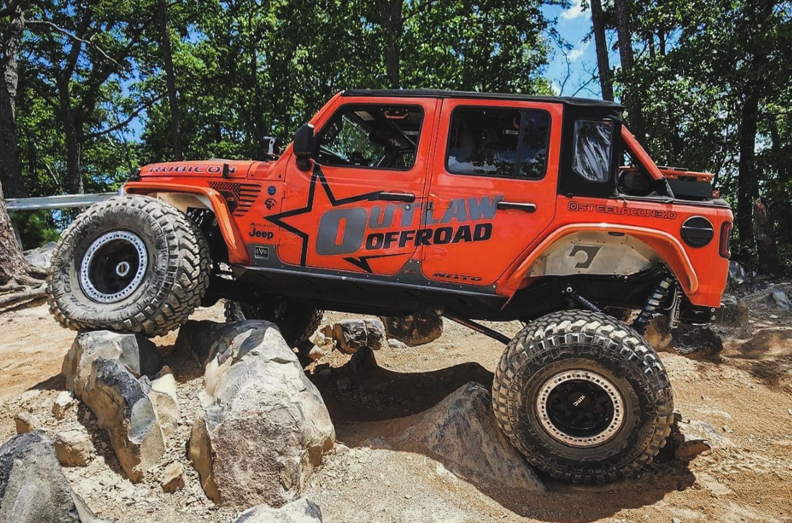 outlaw offroad charlotte custom jeep truck suv wheels tires lift kits leveling kit suspension regear