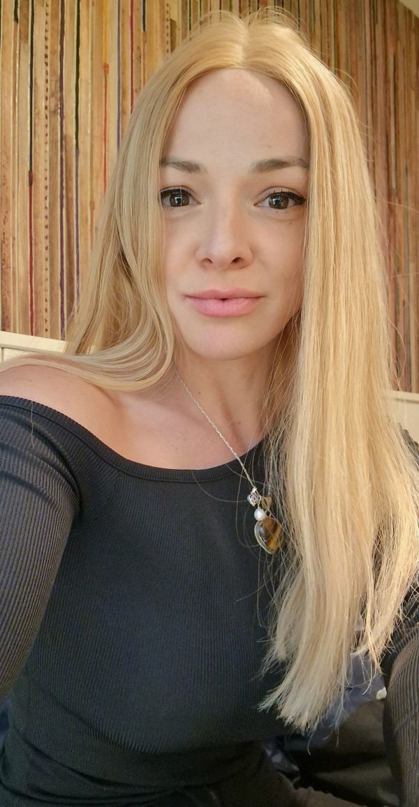 gabriela Tantra Lingam Yoni
