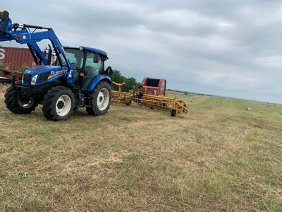 4x5 hay train.  Vermeer r23a with bale connection rake with a RB450u baler.  