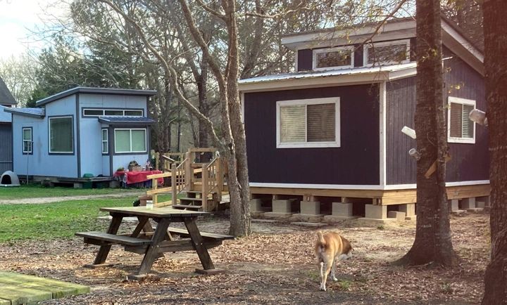 Kingwood ISD students build tiny homes for homeless veterans