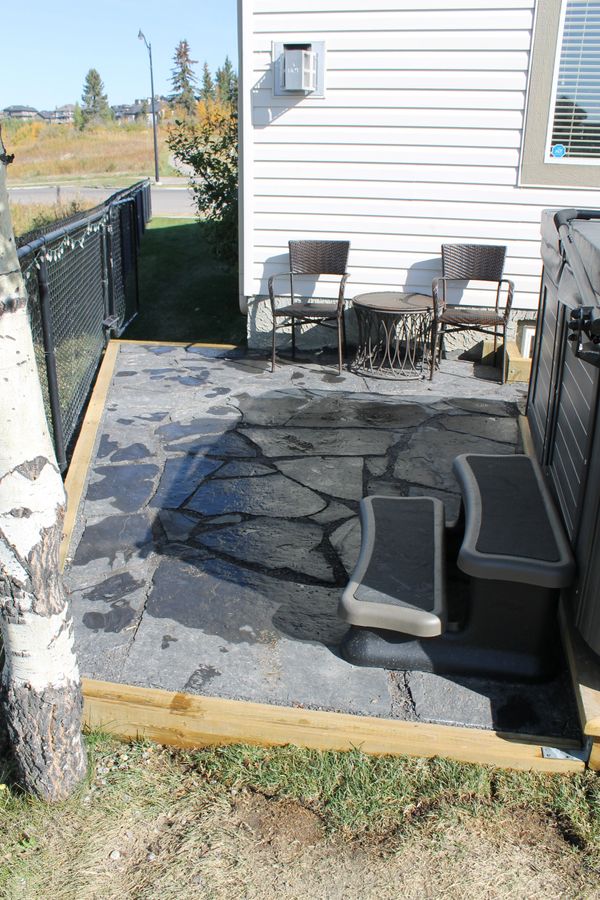 Rundle Flagstone Patio
