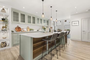 Custom built kitchen 2