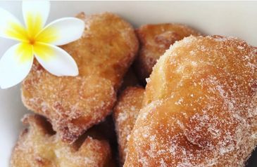 Malasadas rolled in sugar 