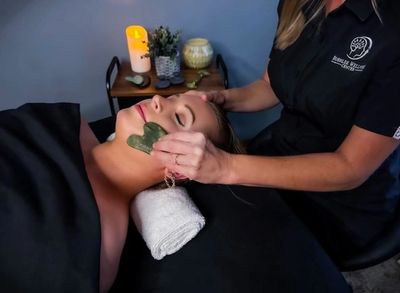 Wendy Haynes, Gua sha Practitioner