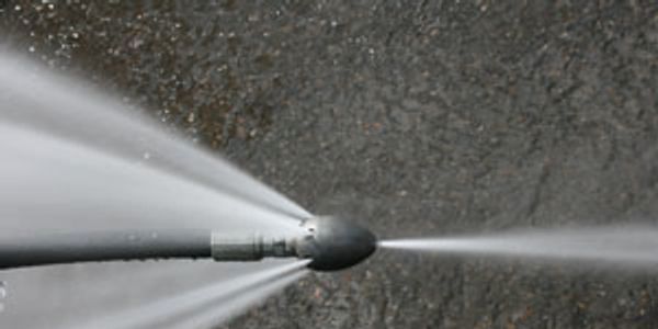 HYDRO-JETTING AND CLEANING OF PIPES.