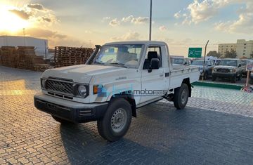 (LHD)  Toyota Land Cruiser 79 Series SC Automatic.
