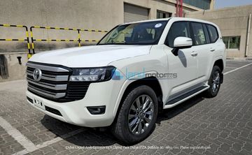 (LHD) Toyota Land Cruiser LC300 GXR 2