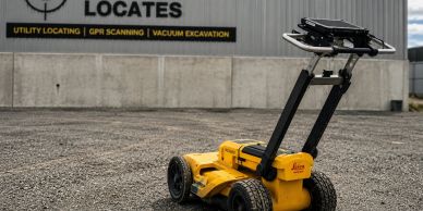 Leica DS2000 ground penetrating radar (GPR) used for underground utility detection and GPR scanning.