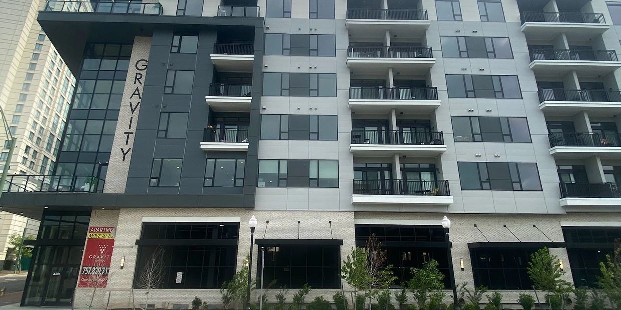 Gravity on 400 Norfolk apartment building exterior, Waterside Drive 23510 — one of 11 downtown high-