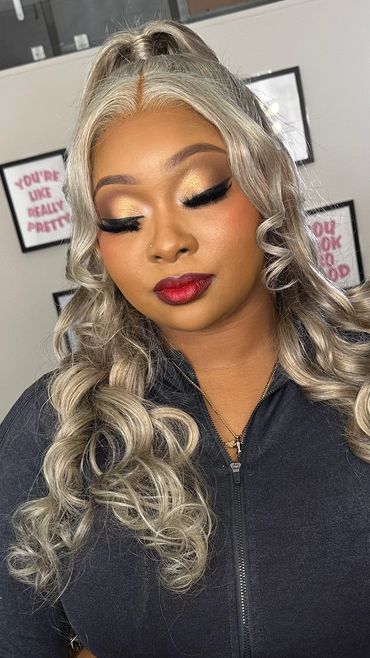 Signature Glam