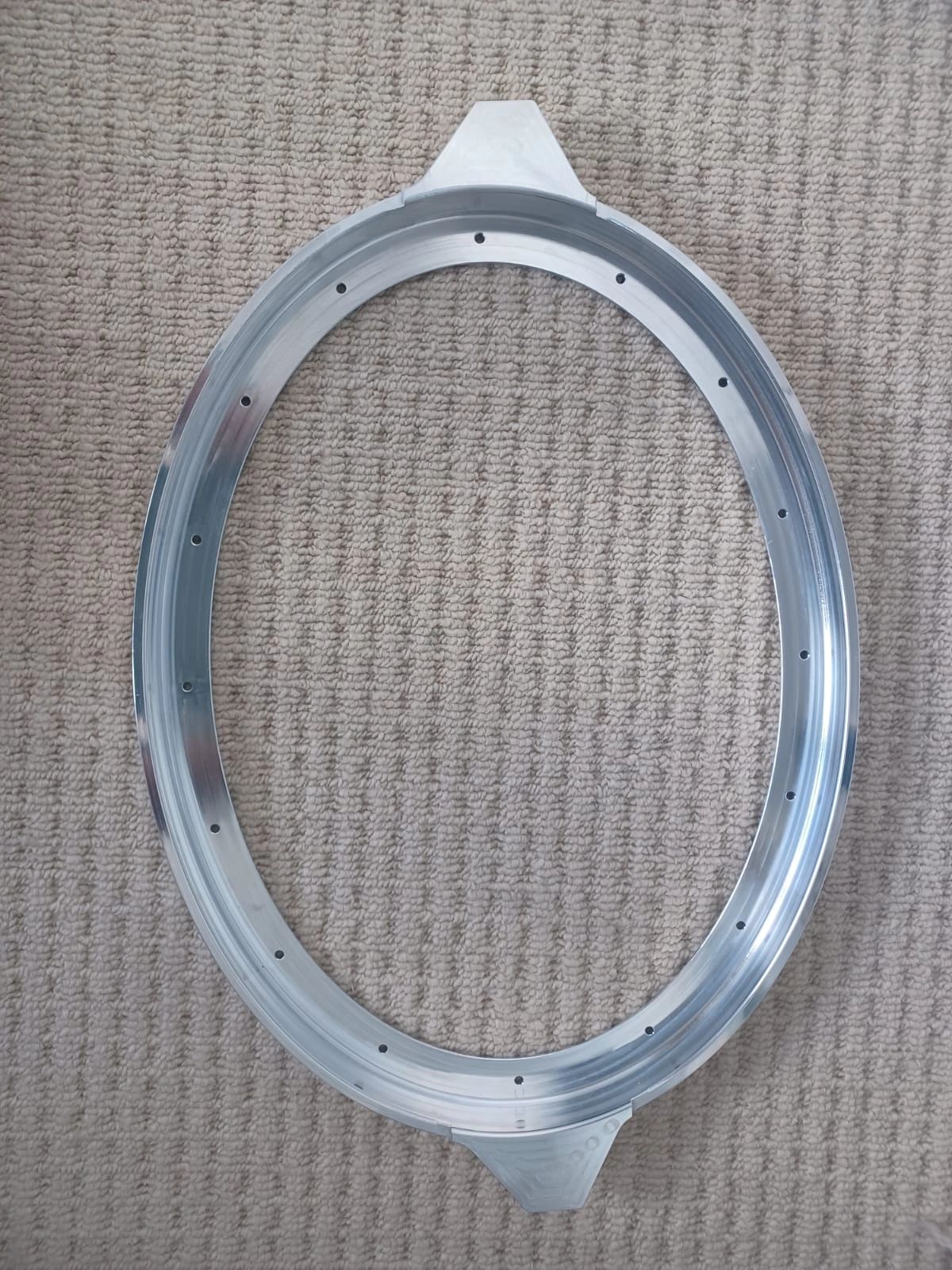 Ip 109 White Oval - ek1hwob