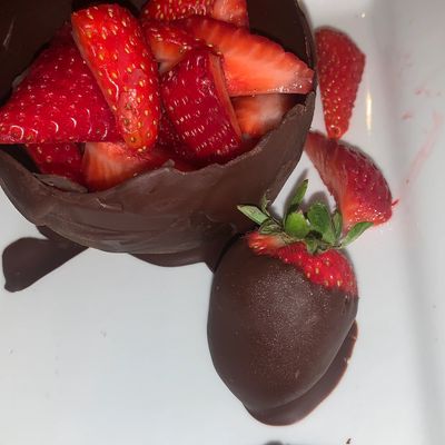 Chocolate Strawberries, Chocolate Cup, Chef To You