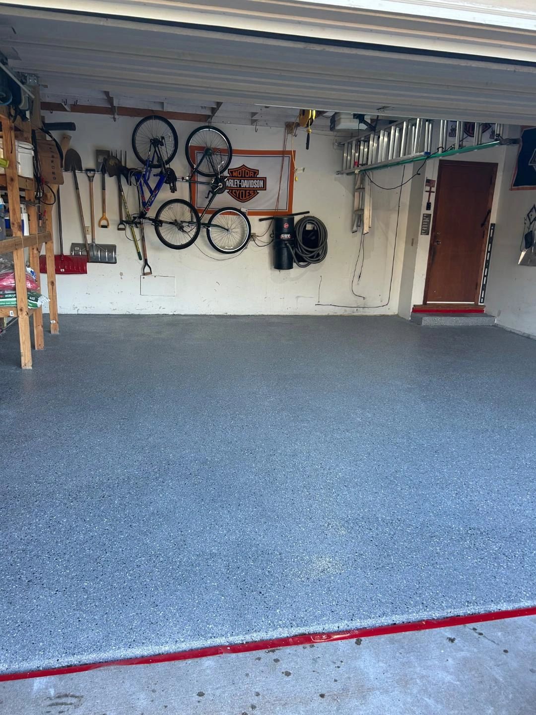 Garage epoxy flooring