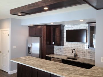 Finished basement wet bar