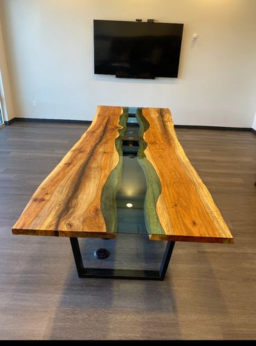 Live Edge Dining Table 