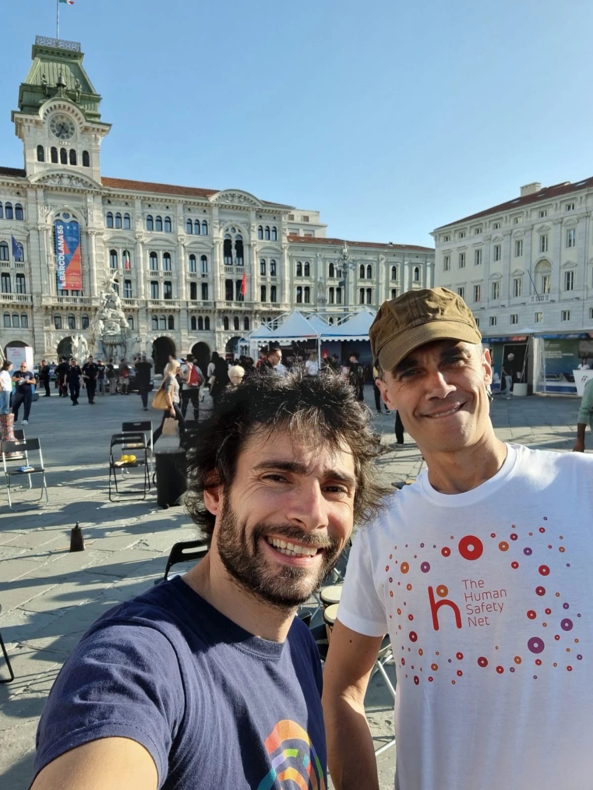 Ritmocentro e Luca Zugna in piazza Unità per Generali THSN durante Barcolana 2023