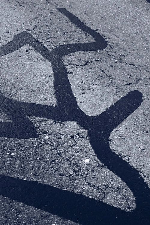 An image of the play space for "tar tag"