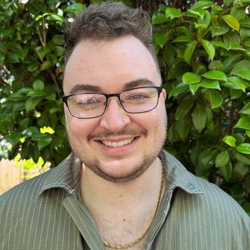 Transgender therapist, gender affirming therapist, LGBTQIA+ therapist, Portland queer therapist, 