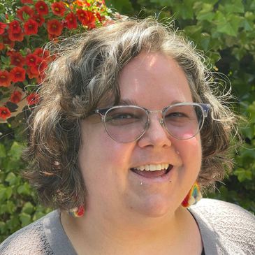 EMDR Therapist, queer therapist portland, chronic pain, chronic health issues, counselor