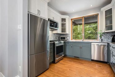 Custom two tone kitchen in shaker style 