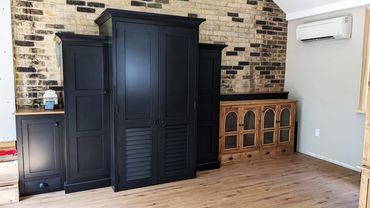 custom made laundry main floor solid wood black 