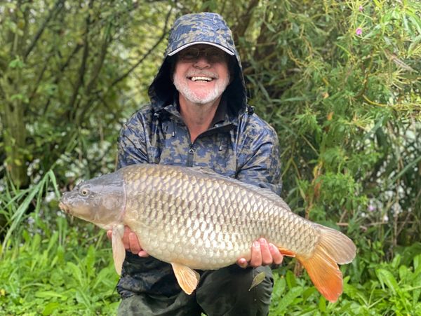 Spring Carp Fishing at East Delph Lakes!