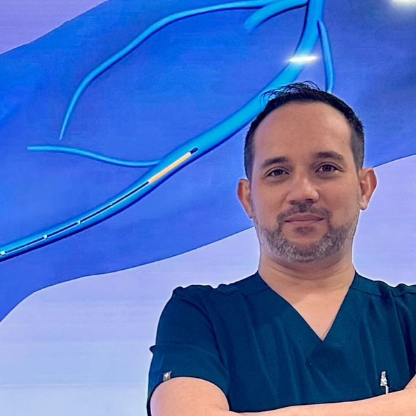 Photo of Dr Marco Abad