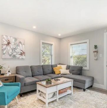 Located 30 minutes south of Ottawa (Canada's Capital City) in the intimate village of Winchester. 