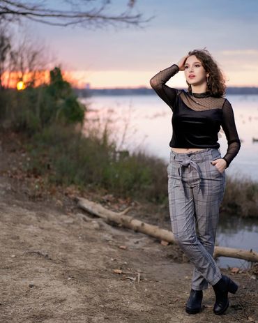 FLOWER MOUND SPORTS PHOTOGRAPHY, SENIOR PICTURES, HEADSHOTS, TEAM MEDIA DAYS