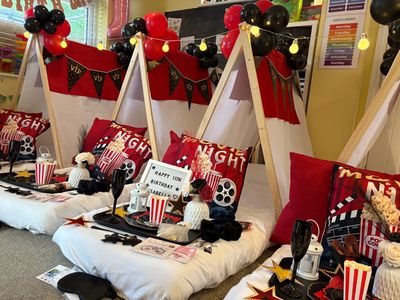 event planning services
luxury bell tent parties
teepee sleepovers sleepover party 