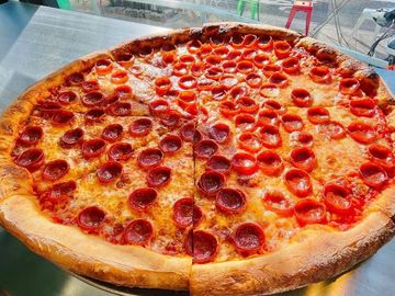 whole round pepperoni pizza