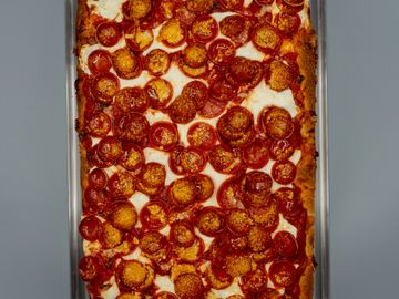 Sicilian pepperoni pizza, square pie