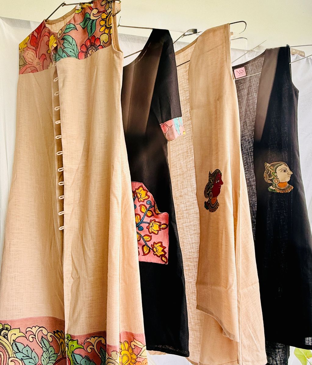 "Elegant women’s clothing made from breathable linen fabric, featuring exquisite hand-painted Kalamk