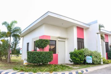 Single Attached
Lt :60 sqm
Fl :26 sqm
Bedroom
Living area
Dining area
Kitchen
Toilet and bath