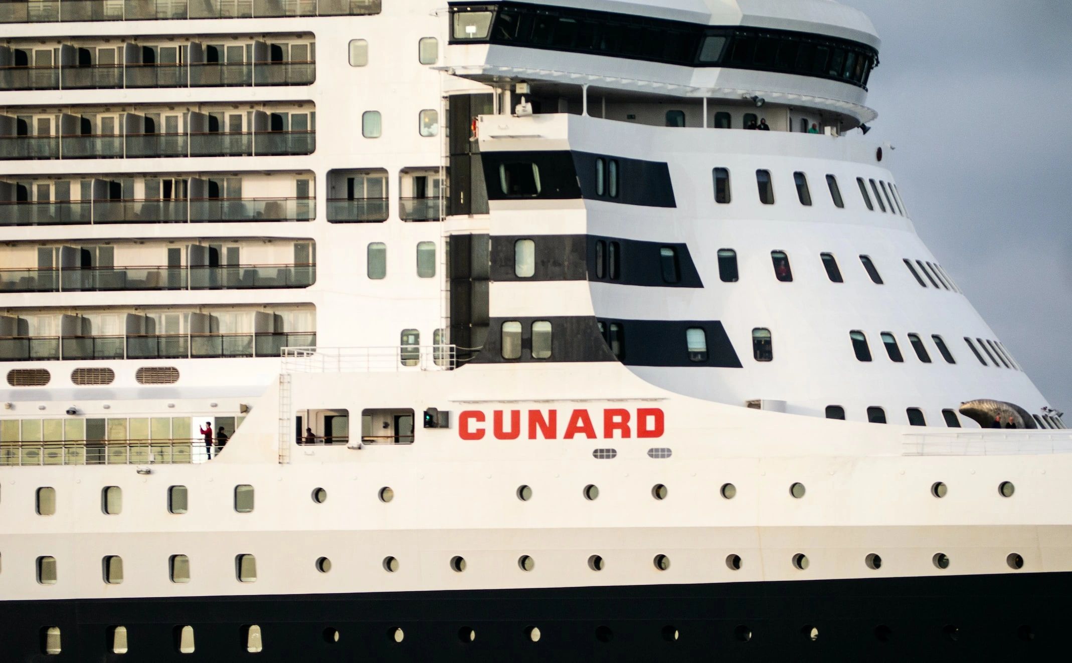 Queen's Salon  Cunard White Star: RMS Queen Mary