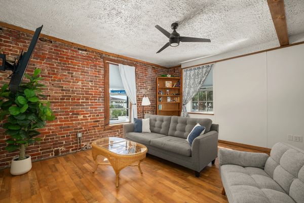 Cozy living room in hotel-like stay in Sebring Florida