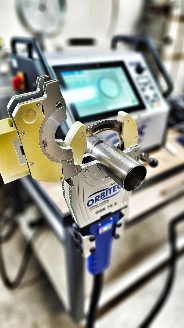 Máy hàn Orbital đầu kín