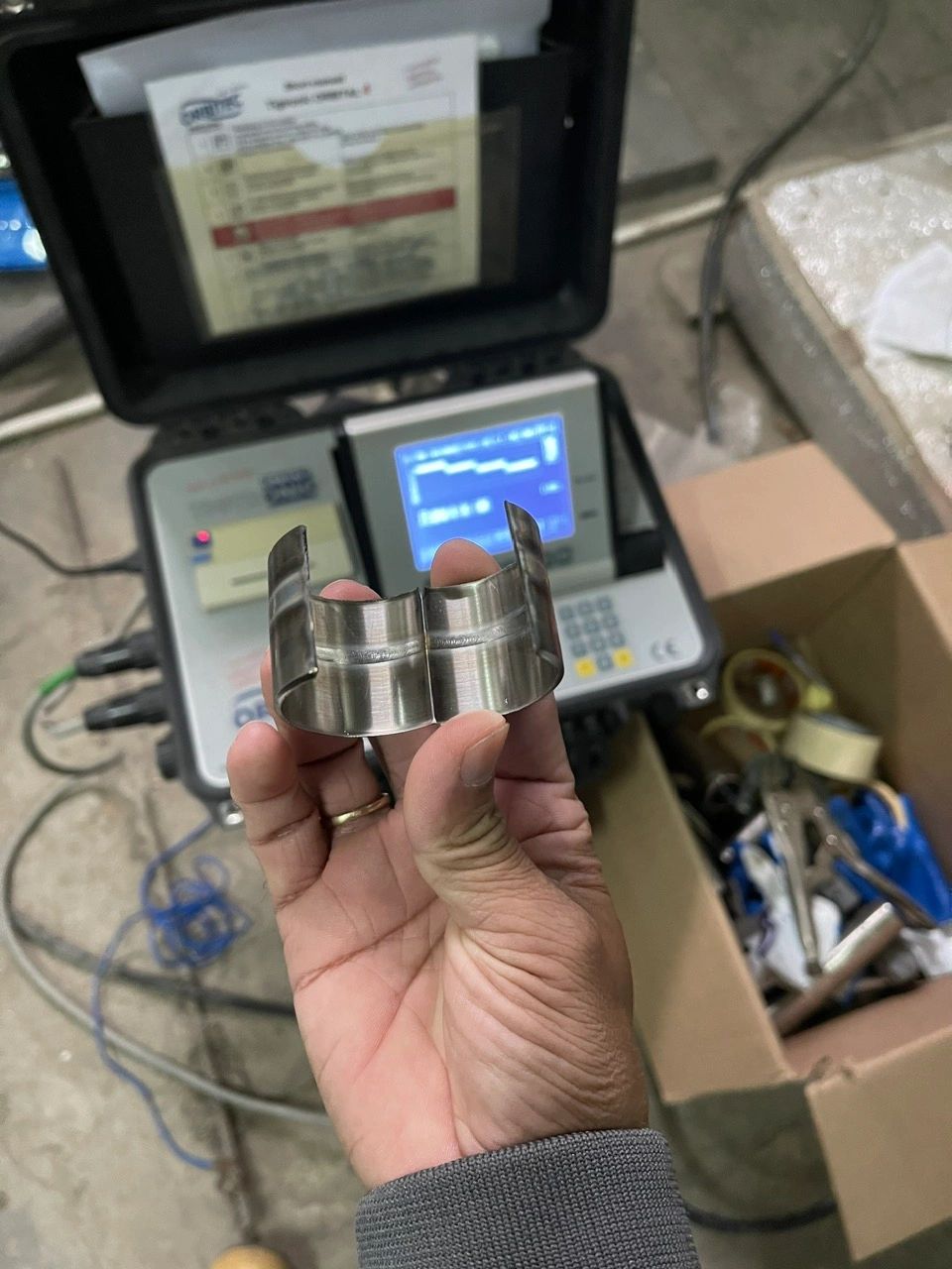 Hàn ống inox vi sinh với nồng độ oxy còn 10 ppm với máy hàn orbital