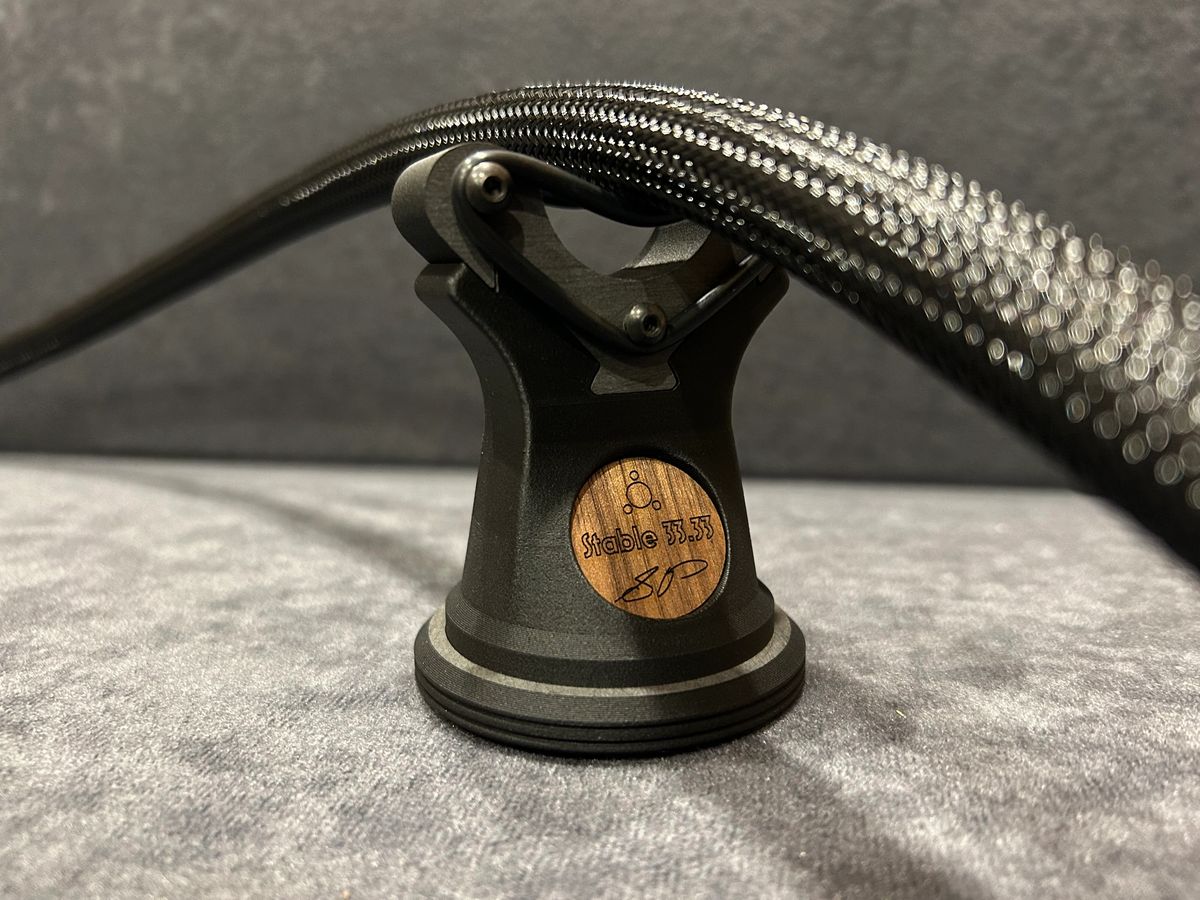 Cable Riser / Élévateur de Câble