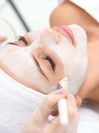 Gevoelige Huid Gezichtsbehandeling €72,00 - Gezichtsbehandelingen voor gevoelige huid - SoCleanClinic.be thumbnail